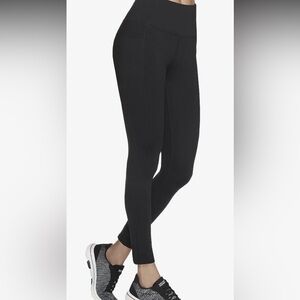 EUC Skechers Go Walk Women’s leggings size Medium